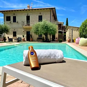 domus-angeli.hotels-perugia.com/
